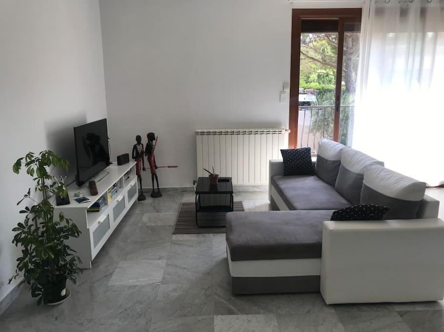 Haut De Maison Entierement Renove Avec Garage Carnoux-en-Provence Eksteriør billede